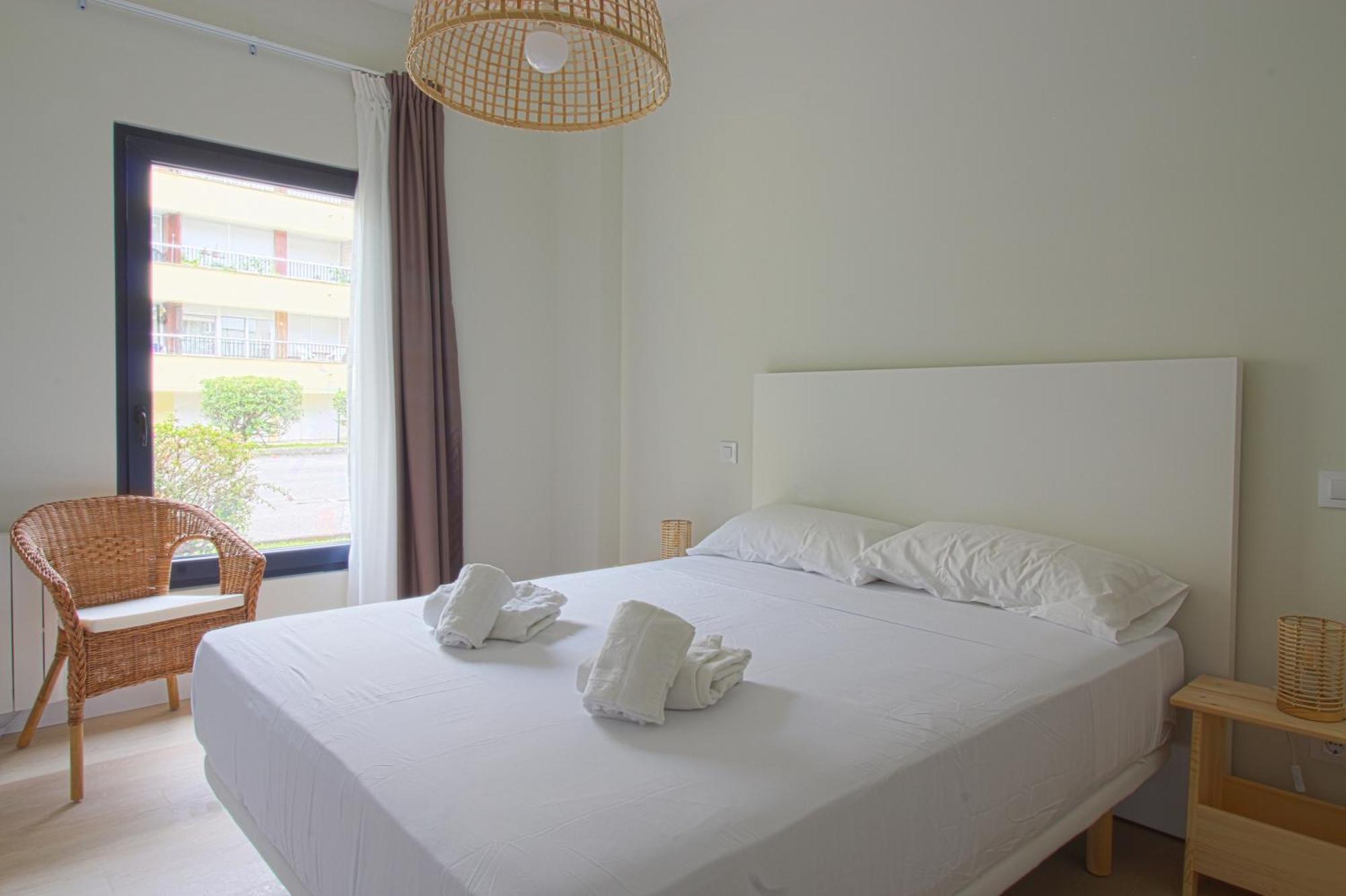 Apartamentos Costa Meron サン・ビセンテ・デ・ラ・バルケラ エクステリア 写真